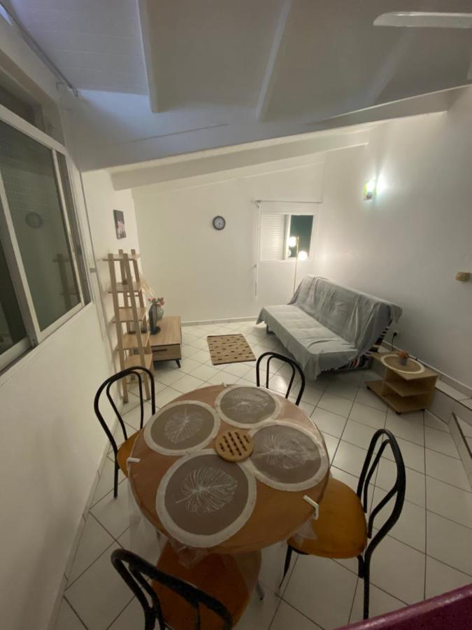 Appartements: Plage & Commerces A 200M サンタンヌ エクステリア 写真